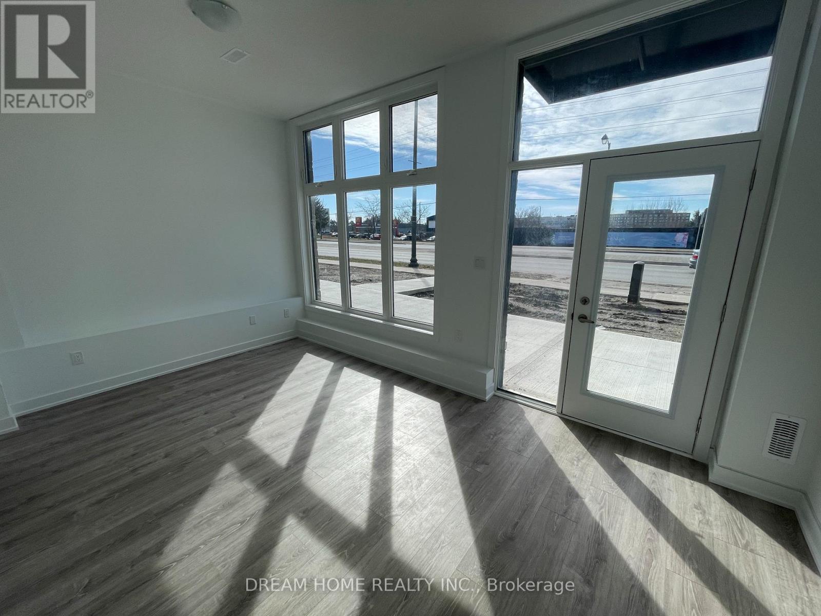 5494 Main Street, Whitchurch-Stouffville, Ontario  L4A 4W8 - Photo 4 - N12127583