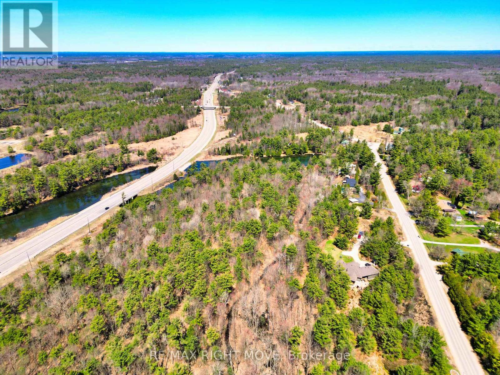 4544 Bowles Lane, Severn (Washago), Ontario  L0K 2B0 - Photo 1 - S12127521