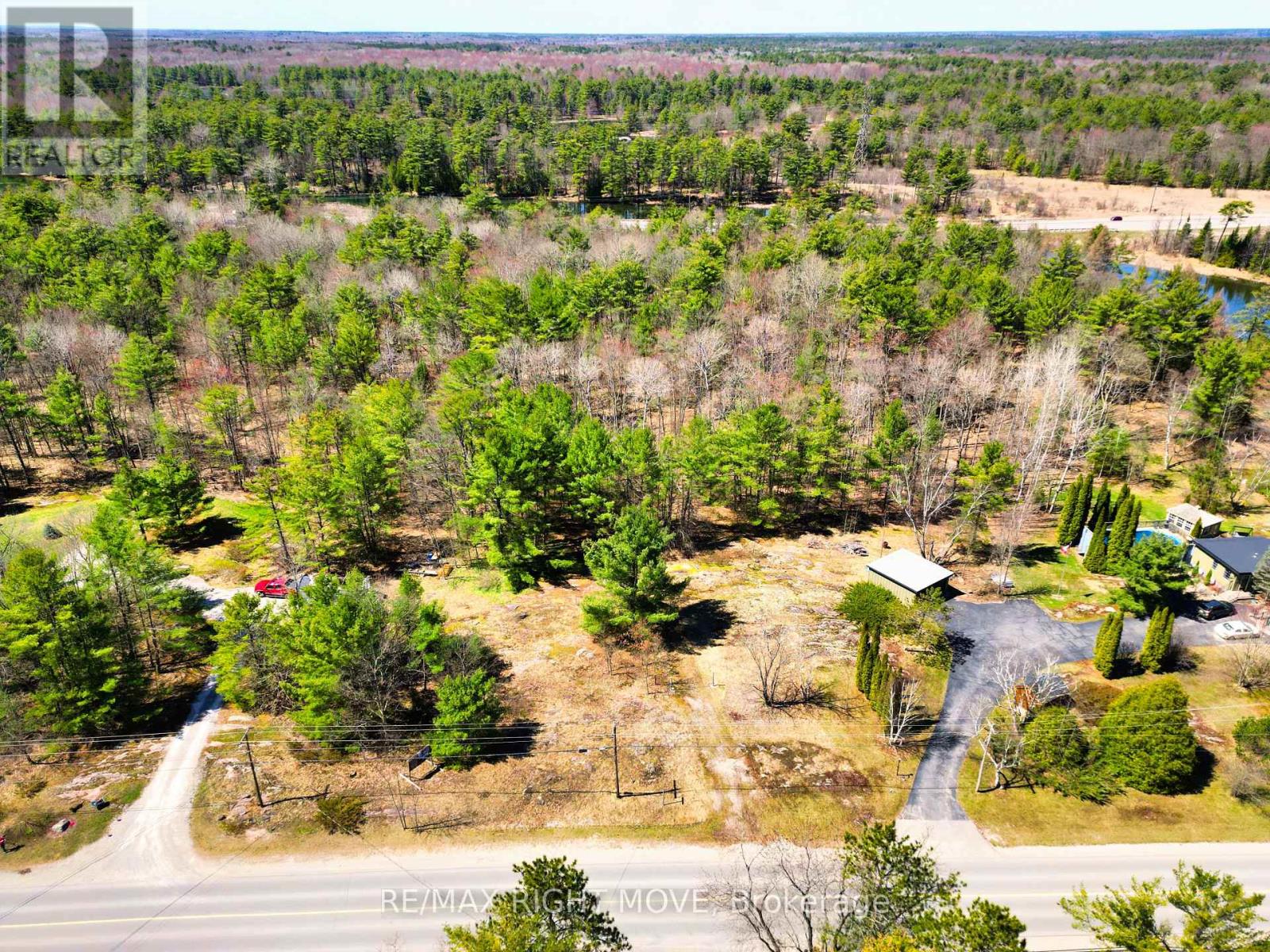 4544 Bowles Lane, Severn (Washago), Ontario  L0K 2B0 - Photo 6 - S12127521