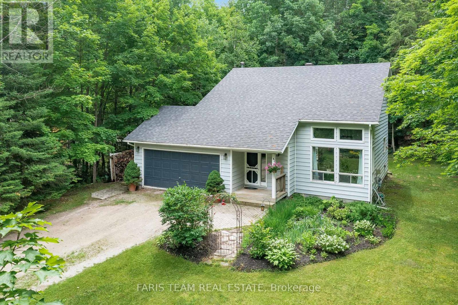 Property at 2420 CHAMPLAIN ROAD image 1