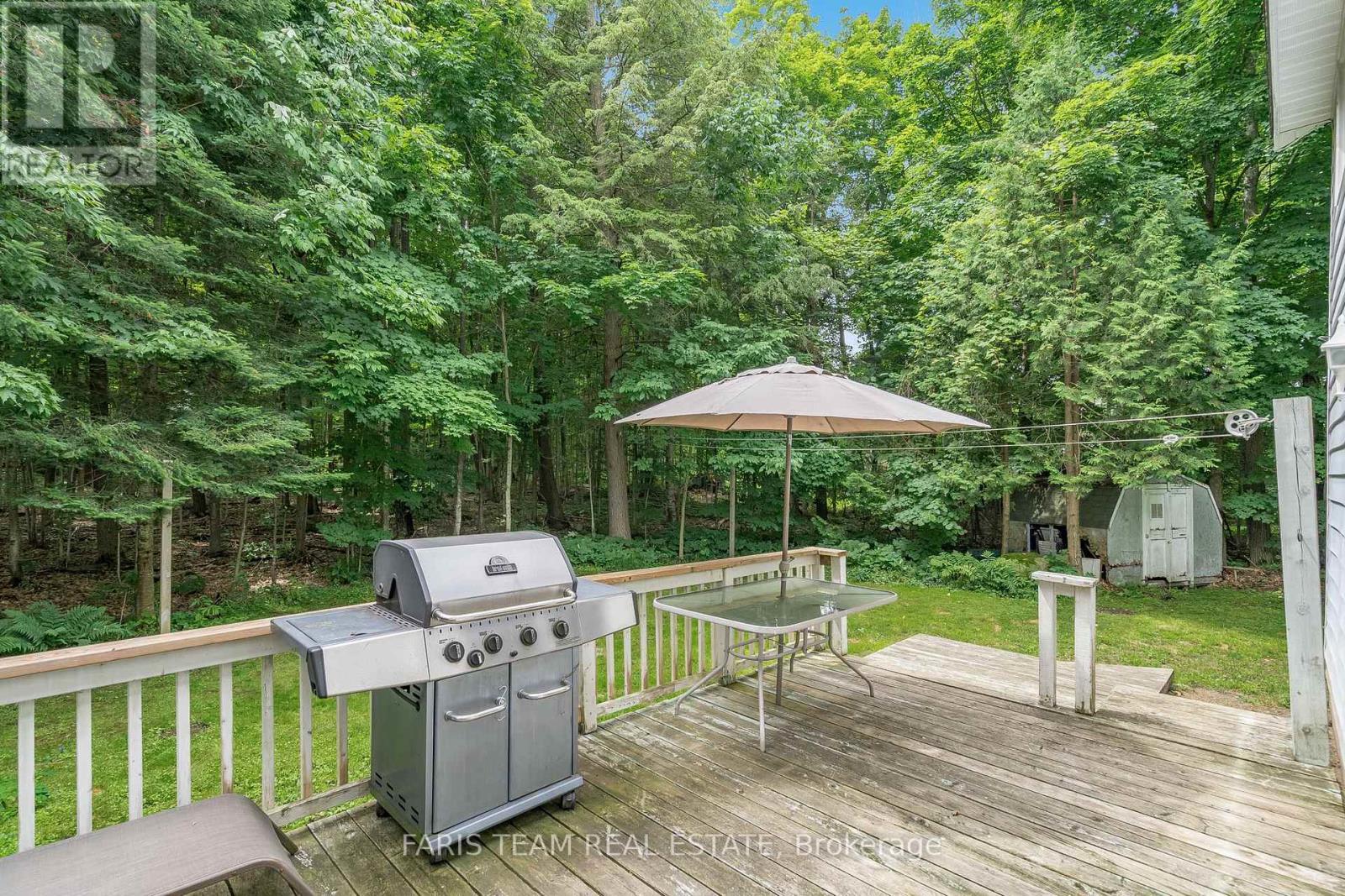 2420 Champlain Road, Tiny, Ontario  L9M 0C9 - Photo 16 - S12127569