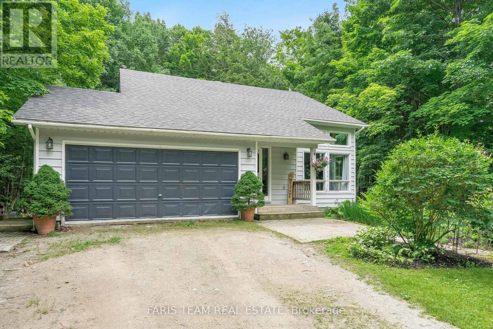 Property at 2420 CHAMPLAIN ROAD image 2