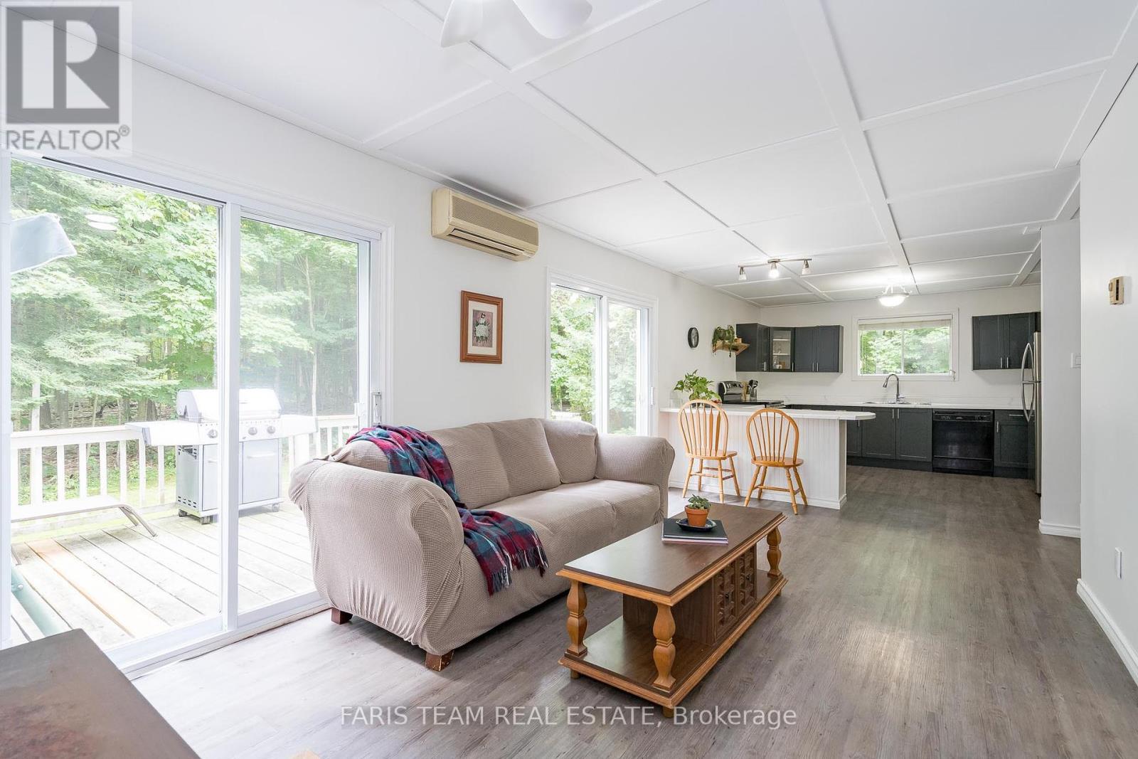 2420 Champlain Road, Tiny, Ontario  L9M 0C9 - Photo 8 - S12127569