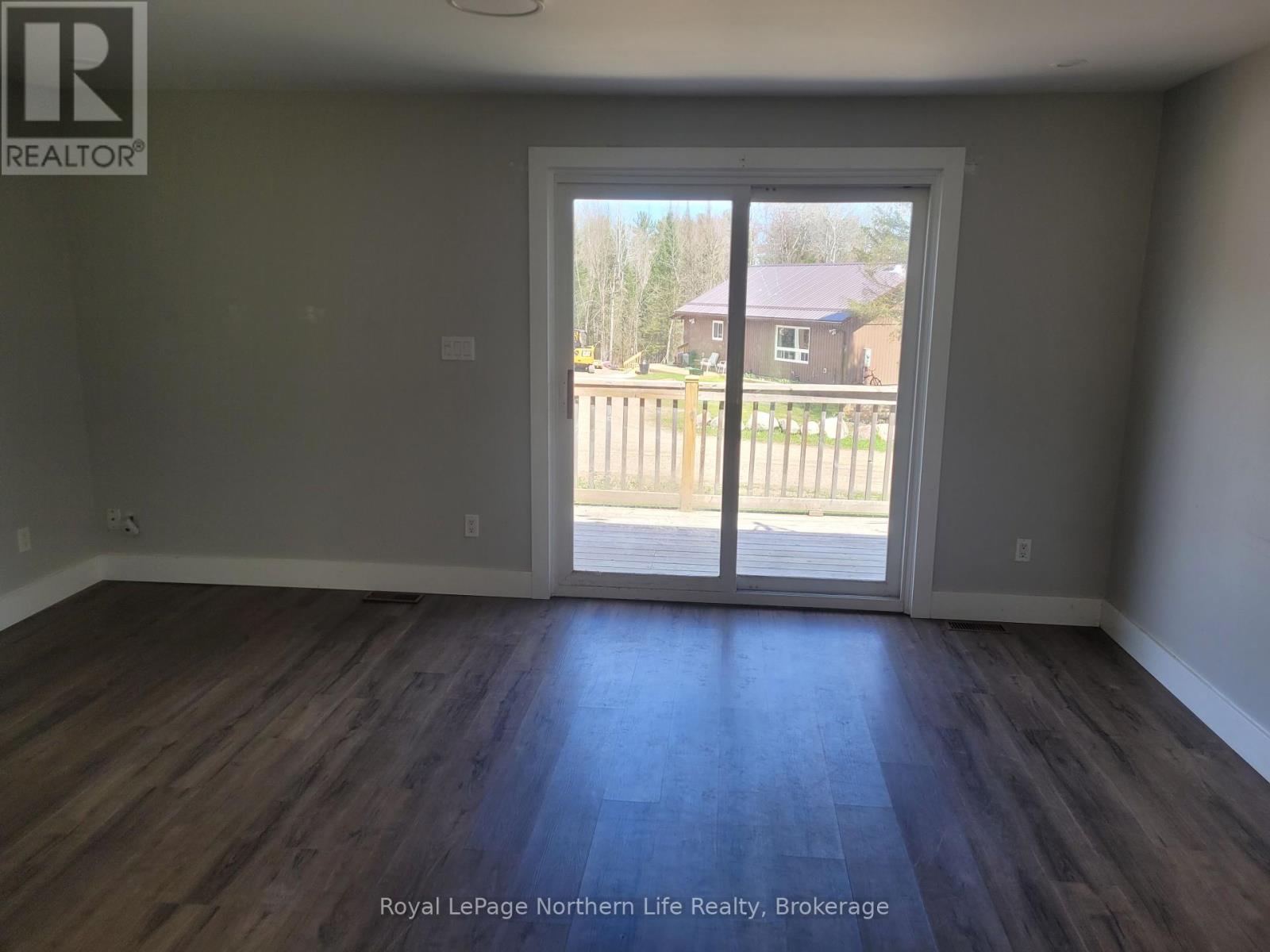 38 Montreuil Road, Mattawan, Ontario  P0H 1V0 - Photo 13 - X12127653
