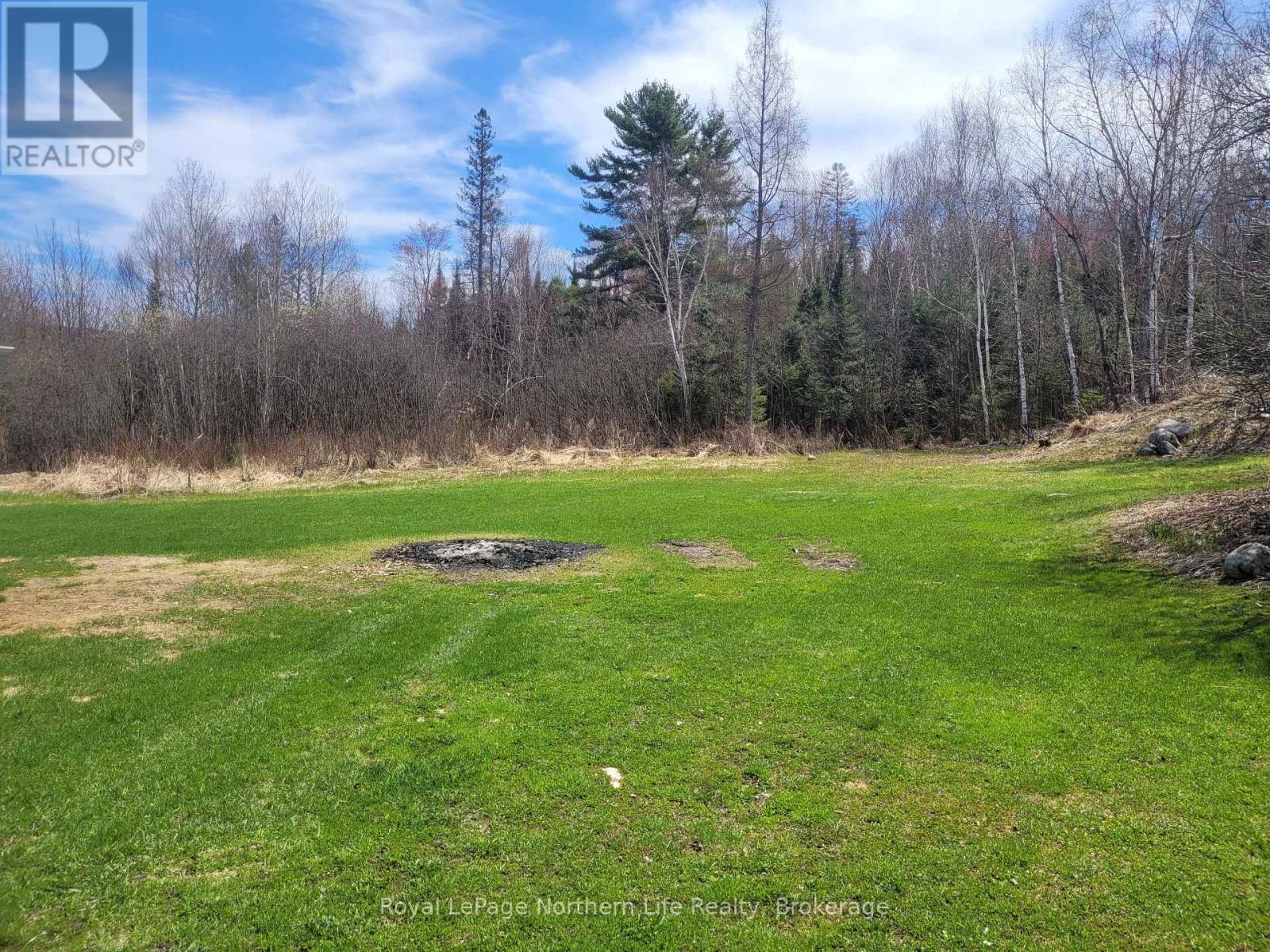 38 Montreuil Road, Mattawan, Ontario  P0H 1V0 - Photo 8 - X12127653