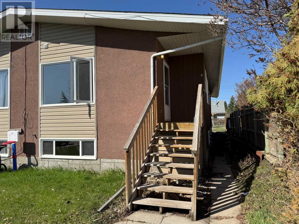 5410 55 Street, Ponoka, Alberta  T4J 1L8 - Photo 2 - A2208374