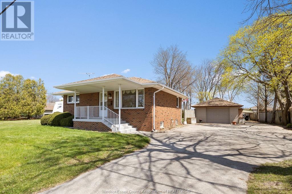 Property at 2990 PILLETTE ROAD image 2