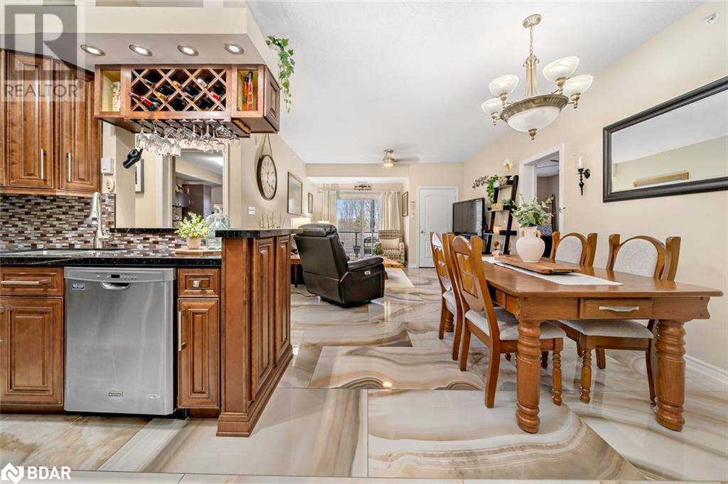 42 FERNDALE Drive S Unit# 107, barrie, Ontario
