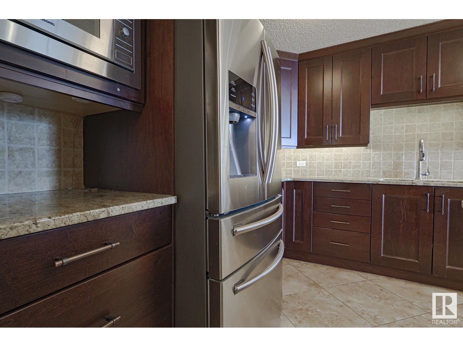 #702 9923 103 St Nw, Edmonton, Alberta  T5K 2J3 - Photo 17 - E4429788