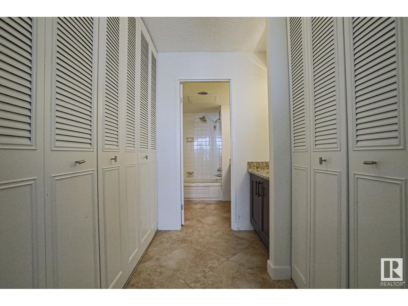 #702 9923 103 St Nw, Edmonton, Alberta  T5K 2J3 - Photo 26 - E4429788