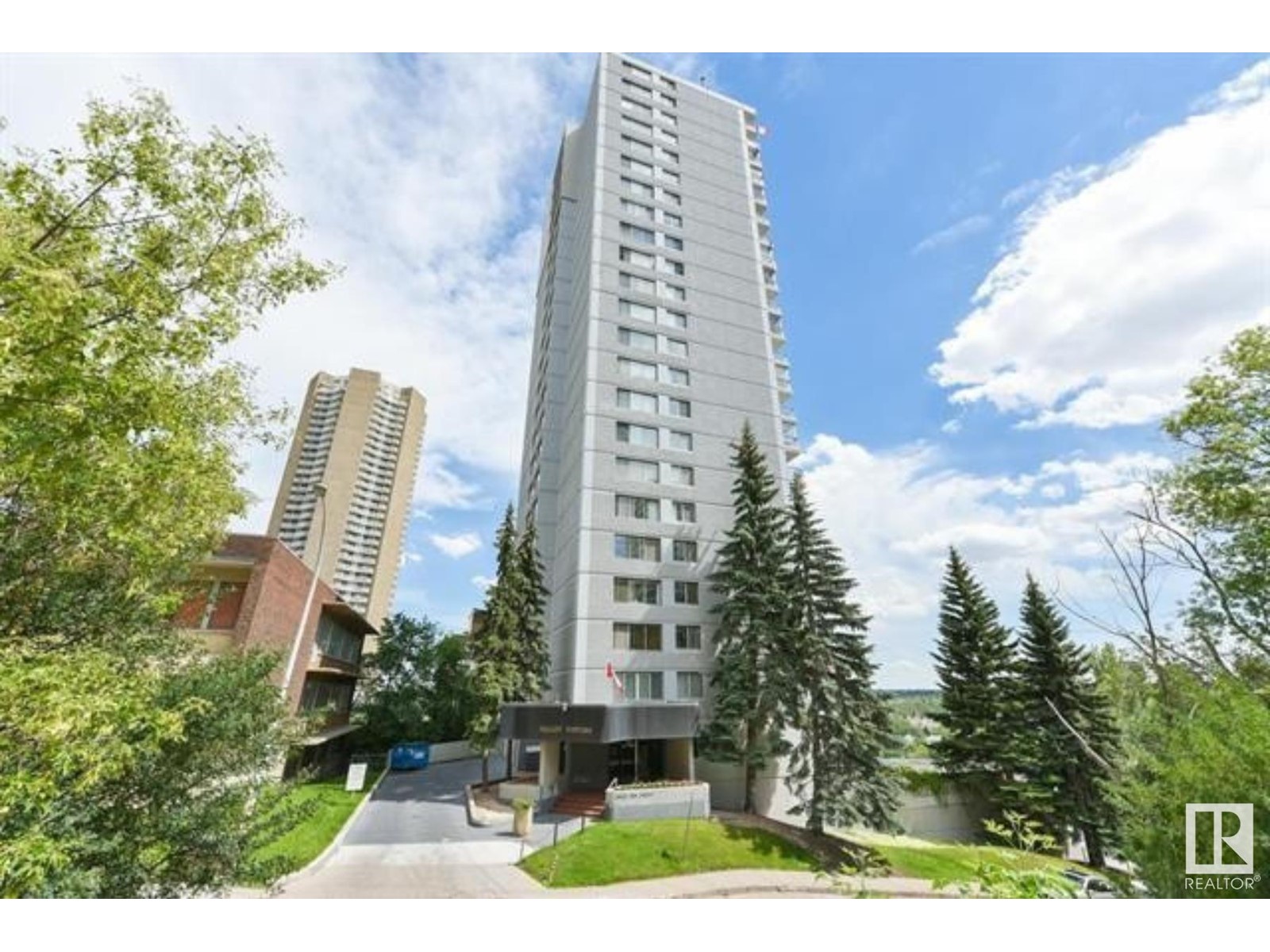 #702 9923 103 ST NW, Edmonton, Alberta