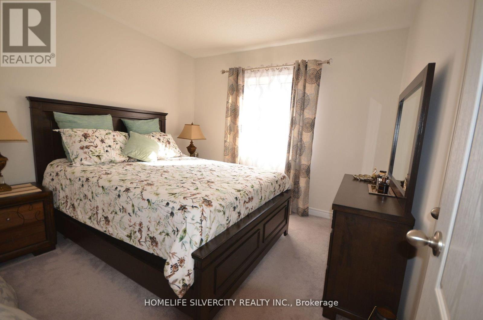 494 George Ryan Avenue, Oakville, Ontario  L6H 0S5 - Photo 14 - W12127533