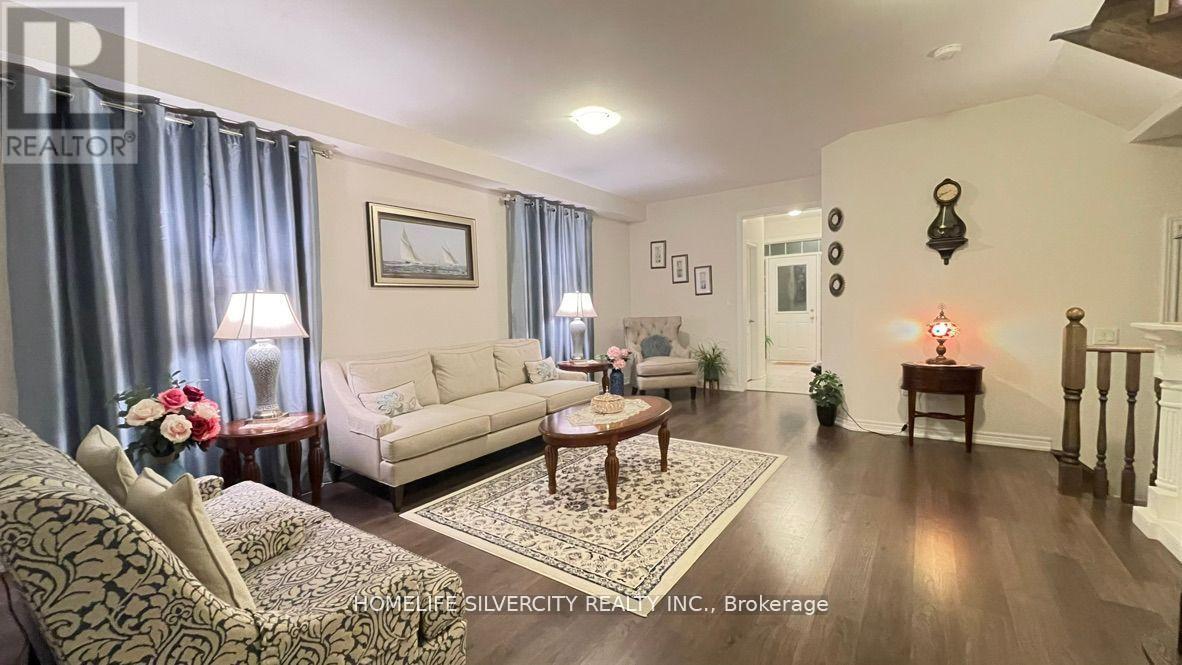 494 George Ryan Avenue, Oakville, Ontario  L6H 0S5 - Photo 4 - W12127533