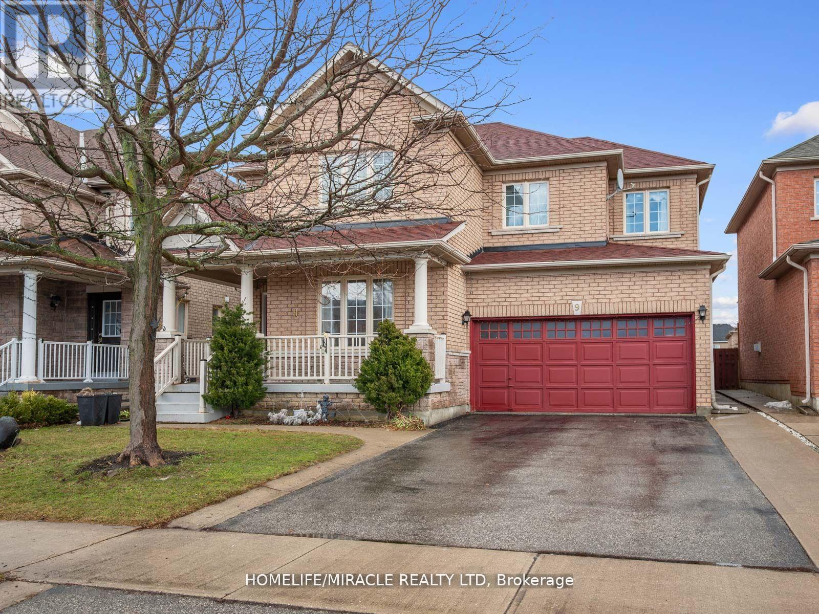 9 HOPECREST PLACE, Brampton, Ontario