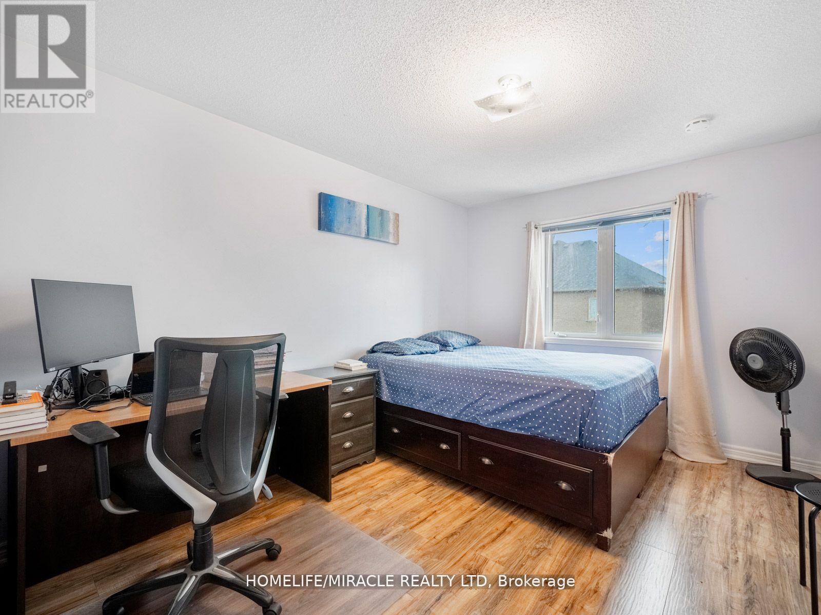 9 Hopecrest Place, Brampton (Sandringham-Wellington), Ontario  L6R 2V2 - Photo 21 - W12127557