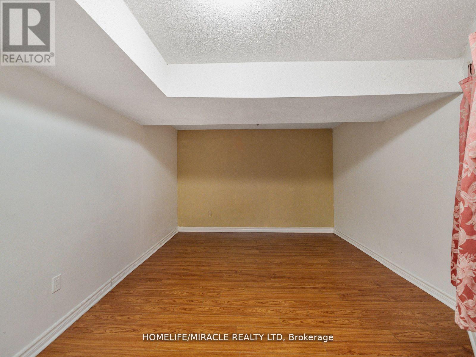 9 Hopecrest Place, Brampton, Ontario  L6R 2V2 - Photo 27 - W12127557