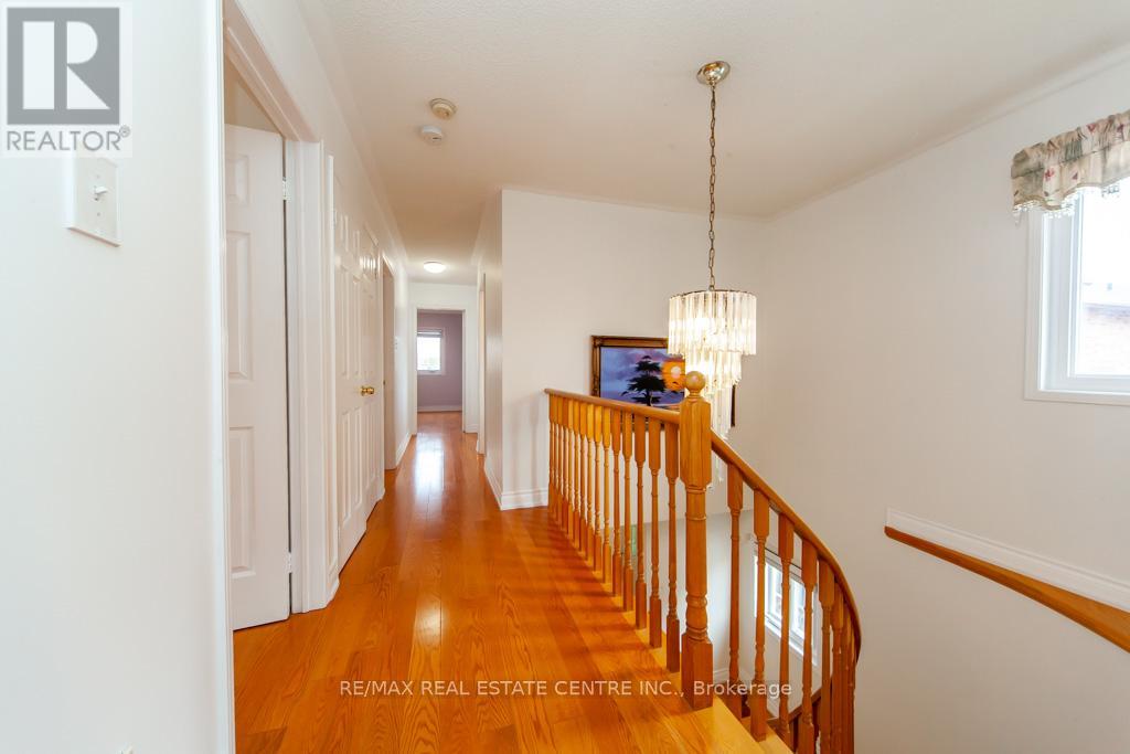 5507 Flatford Road, Mississauga, Ontario  L5V 1Y5 - Photo 23 - W12127585