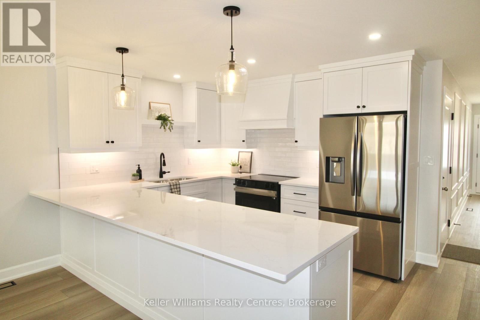 Property at 853 22ND AVENUE A image 3