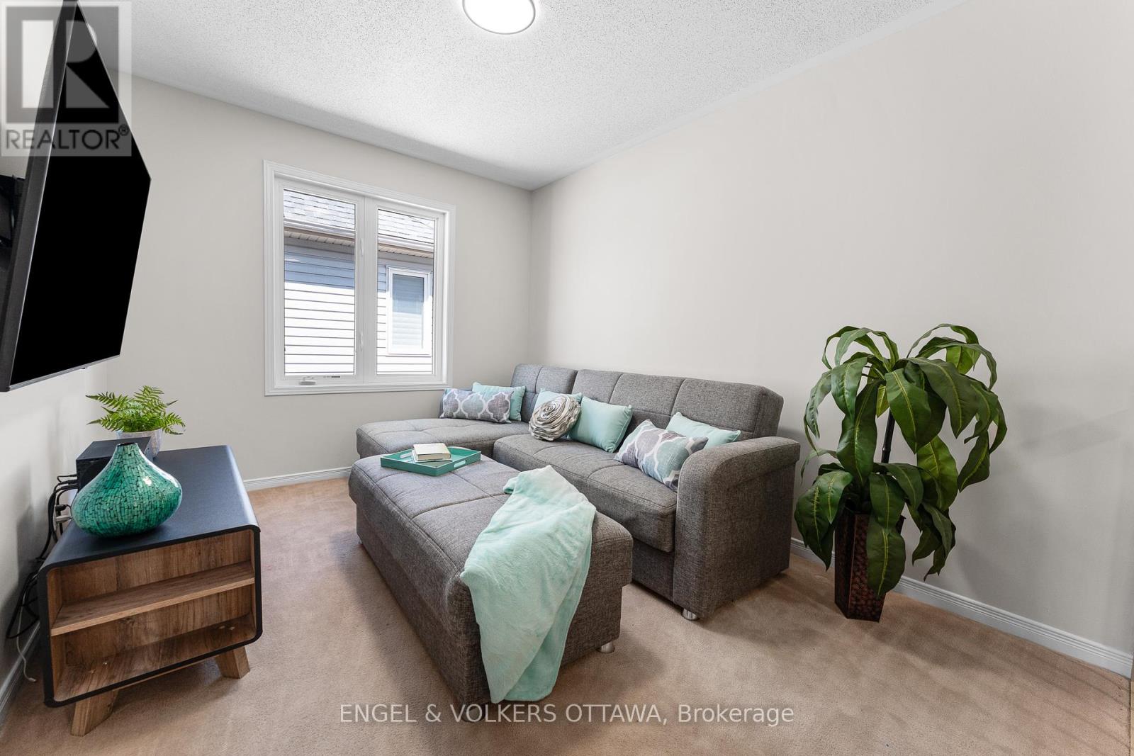 209 Allgrove Way, Ottawa, Ontario  K2S 2H7 - Photo 41 - X12127694