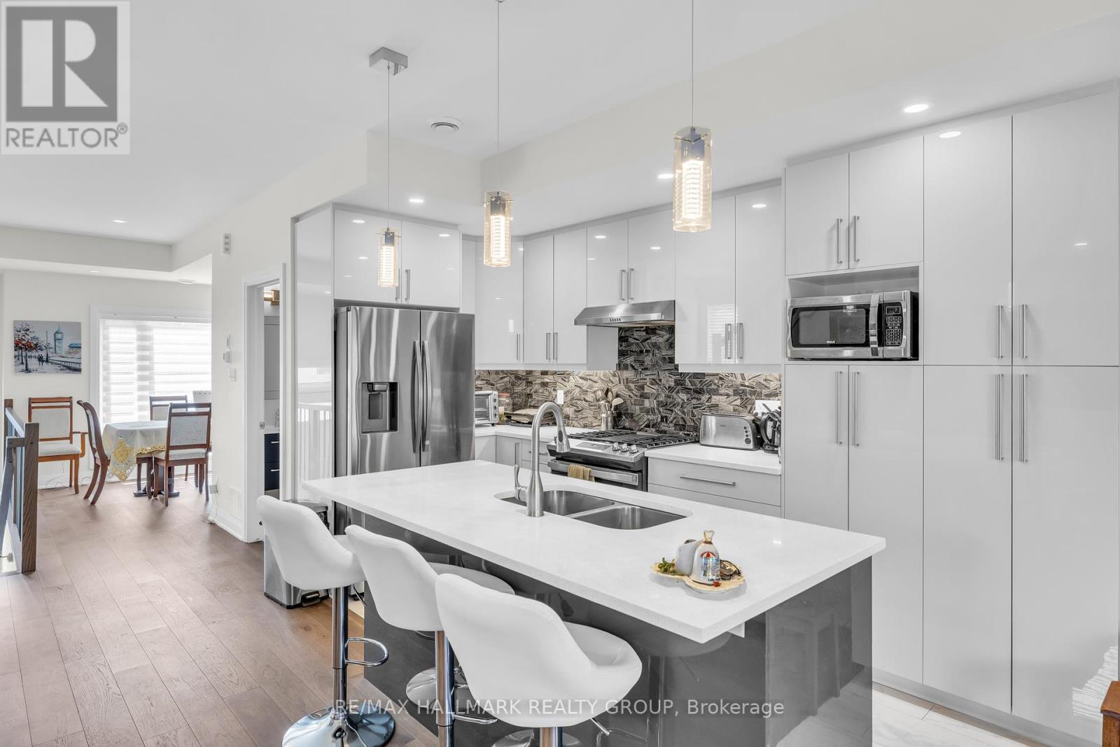 165 Longpre Street, Ottawa, Ontario  K1L 7J5 - Photo 6 - X12127738
