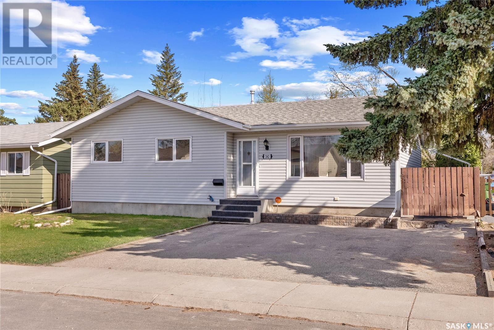 Property at 242 Streb CRESCENT image 1