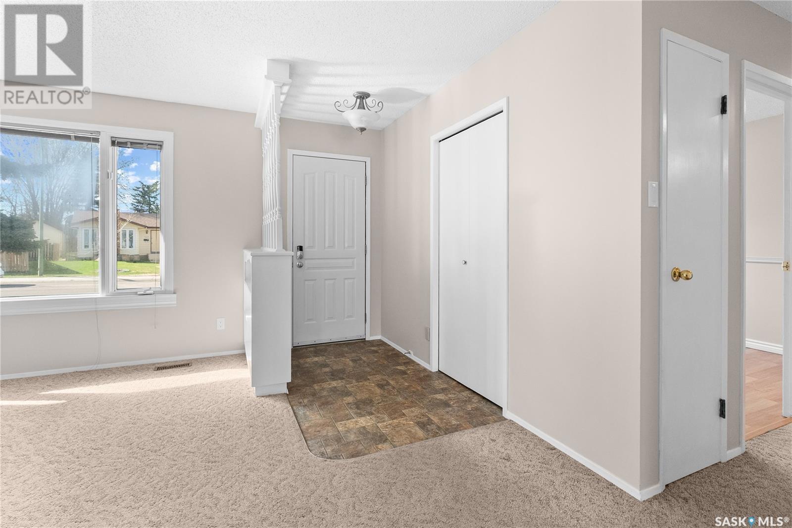 Property at 242 Streb CRESCENT image 3