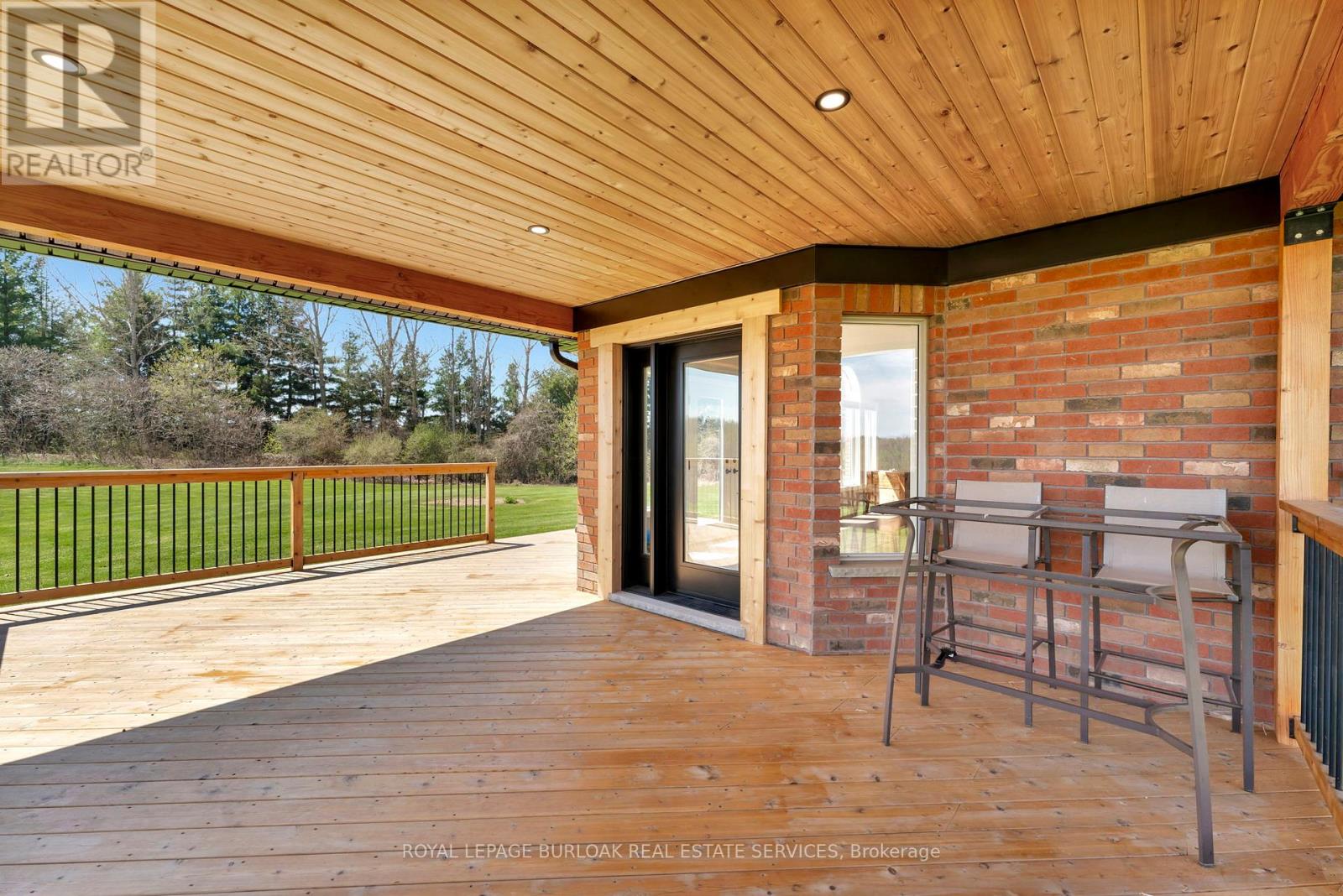 70 Governors Road E, Brant, Ontario  N3L 3E1 - Photo 14 - X12127560