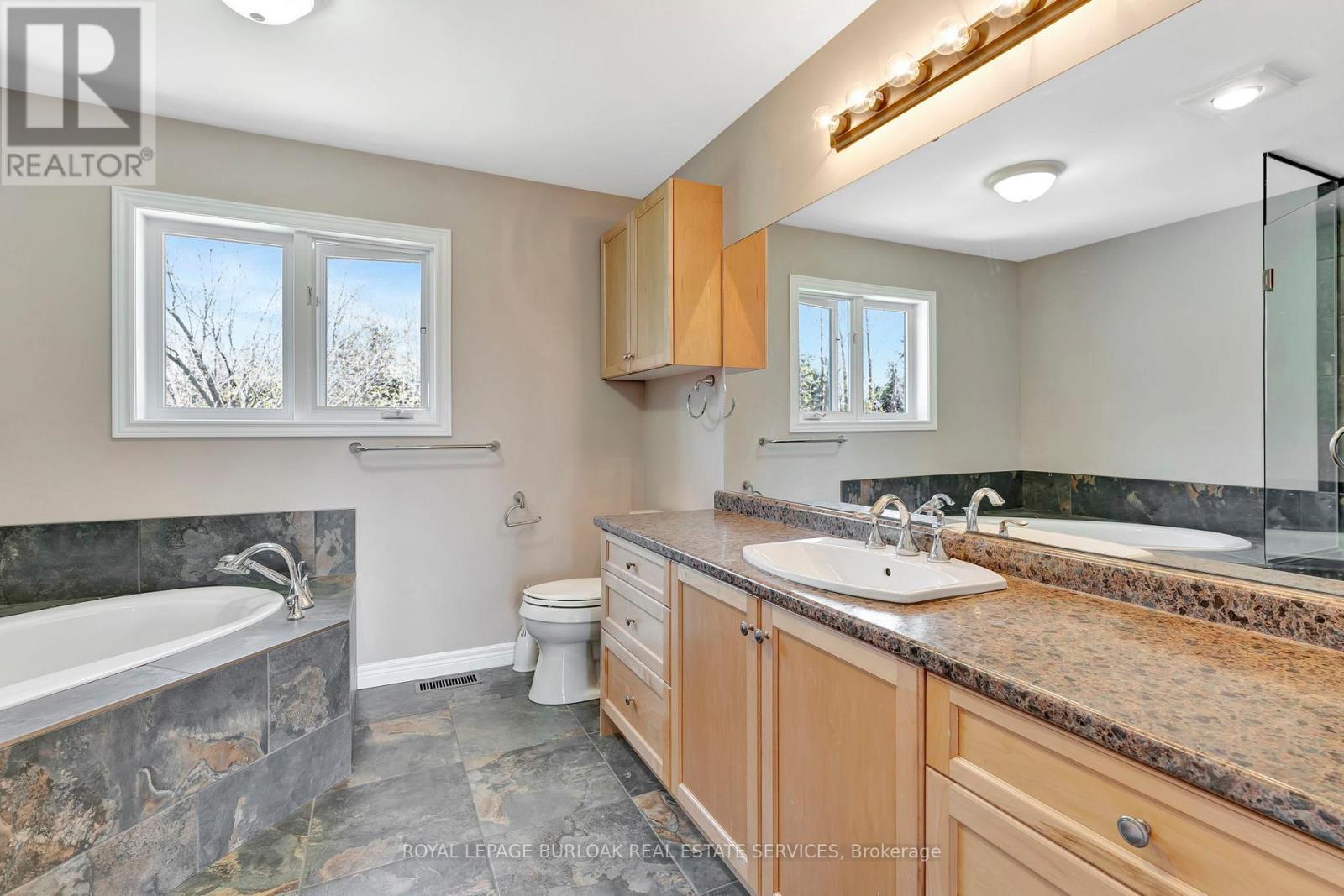 70 Governors Road E, Brant, Ontario  N3L 3E1 - Photo 24 - X12127560