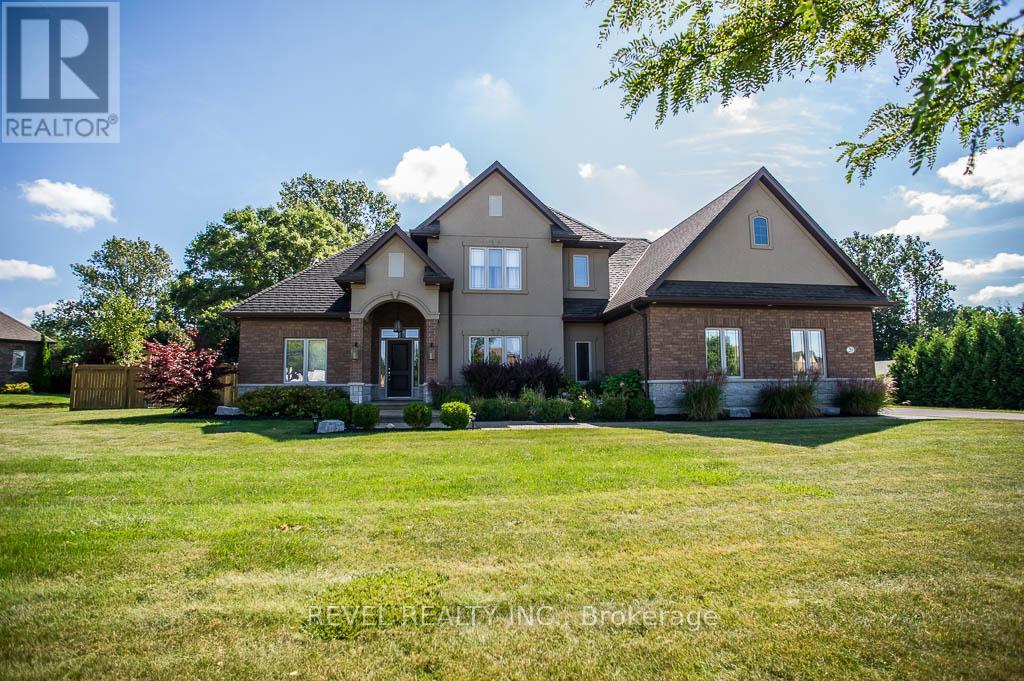 20 WINGROVE WOODS, Brant, Ontario