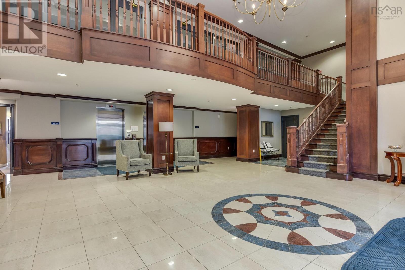Property at 408 10 Regency Park Drive image 3