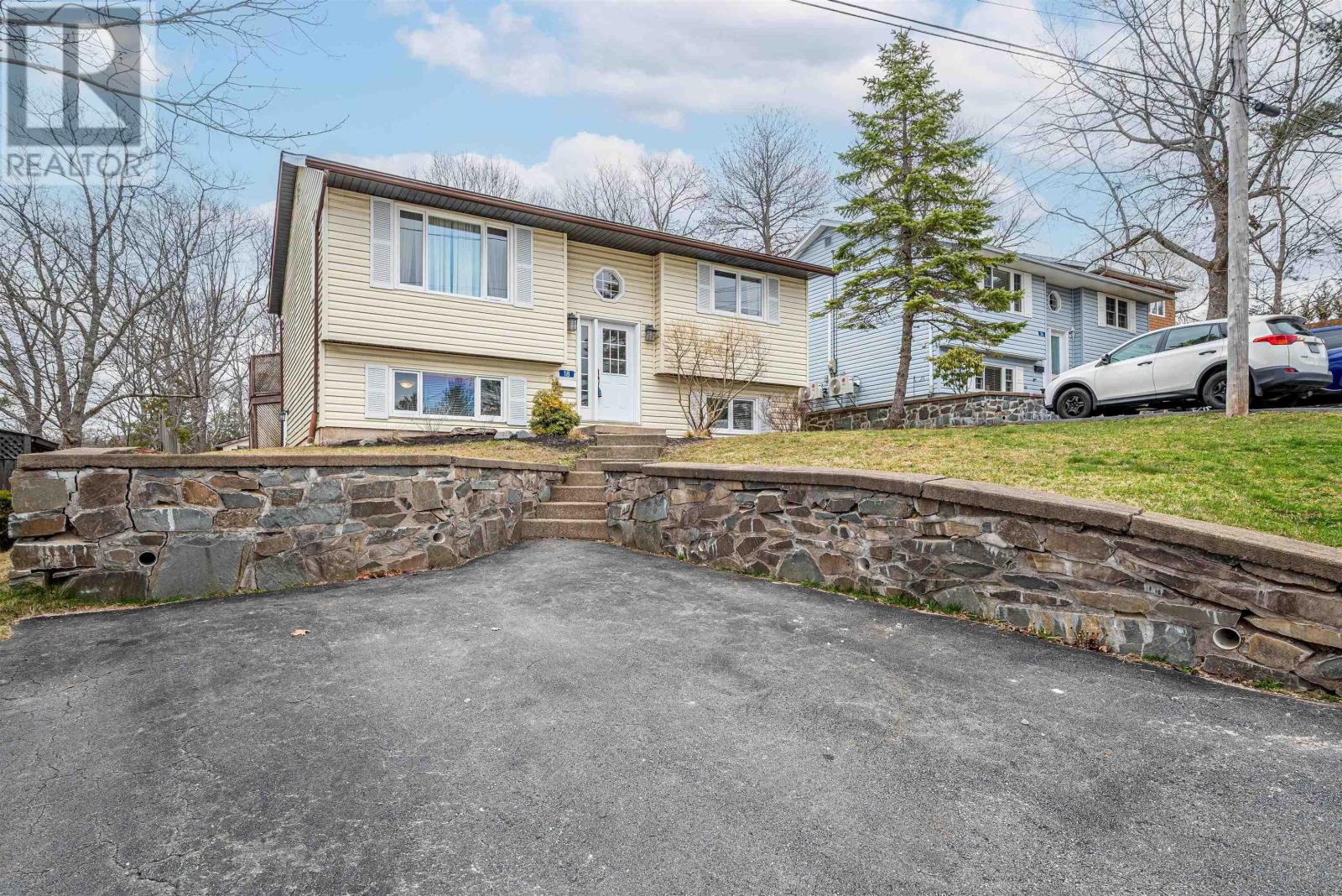 Property at 18 Schultz Street image 1