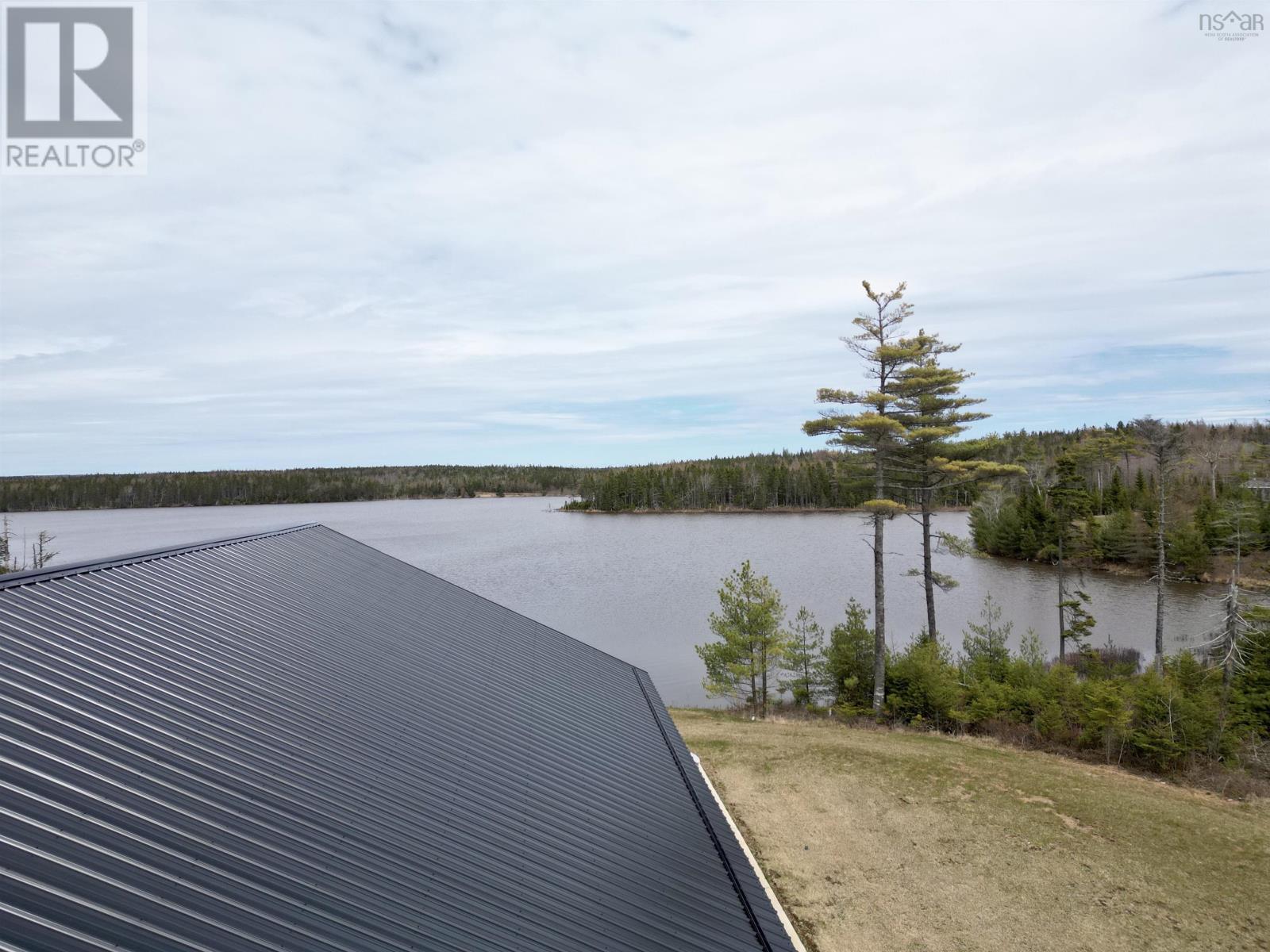 381 Grandiqe Ferry Road, Louisdale, Nova Scotia  B0E 1V0 - Photo 10 - 202509997