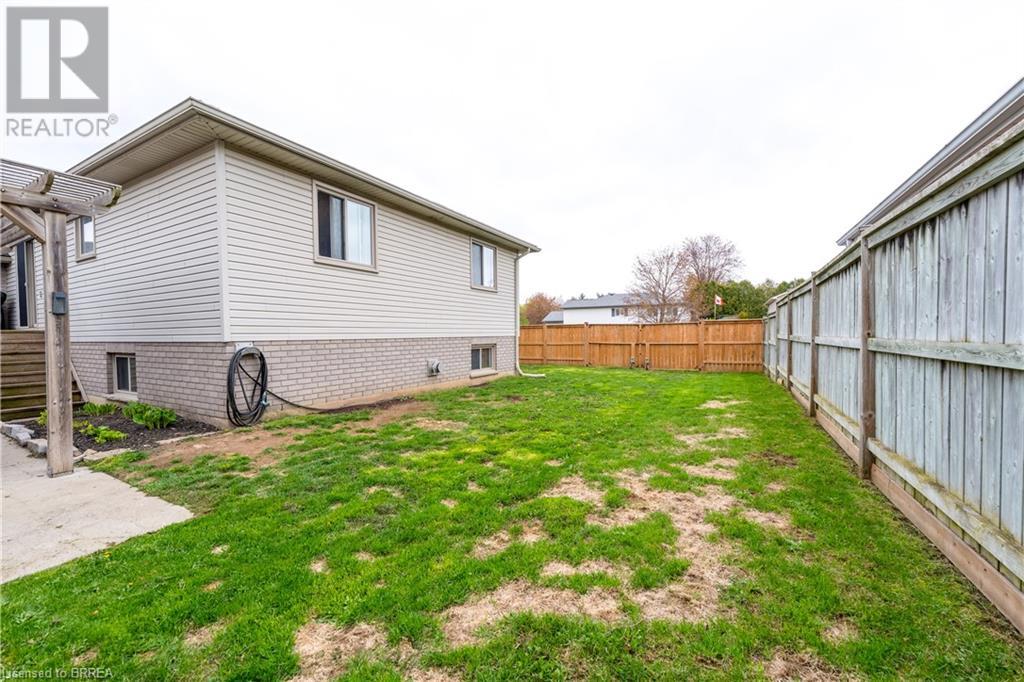 10 Armstrong Street, Paris, Ontario  N3L 4B4 - Photo 28 - 40722286