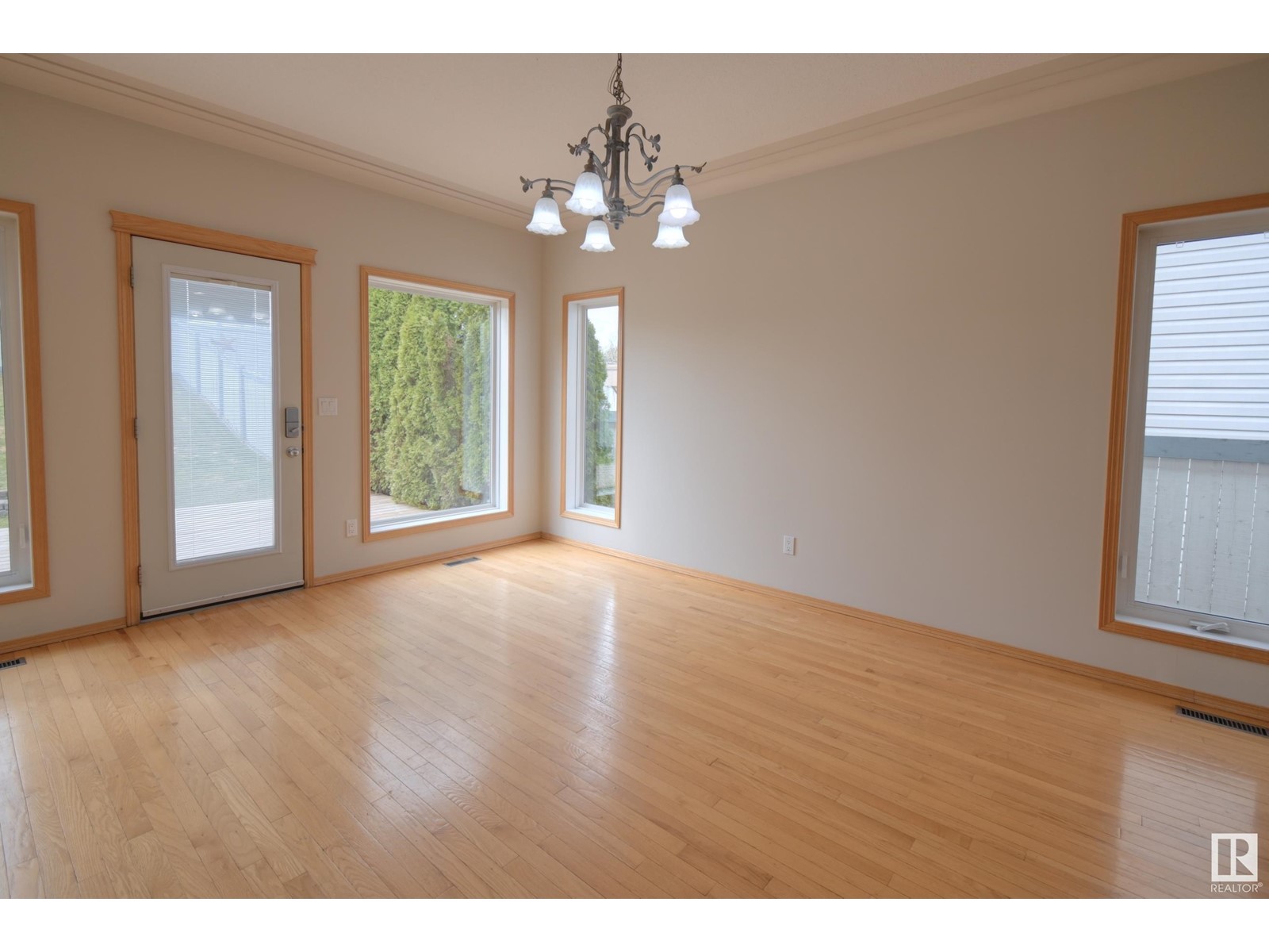 29 Deer Park Cr, Spruce Grove, Alberta  T7X 4J2 - Photo 7 - E4433644