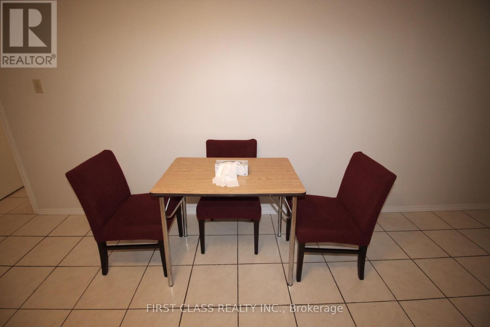 288 Shawnee Circle, Toronto, Ontario  M2H 2Y4 - Photo 6 - C12125448