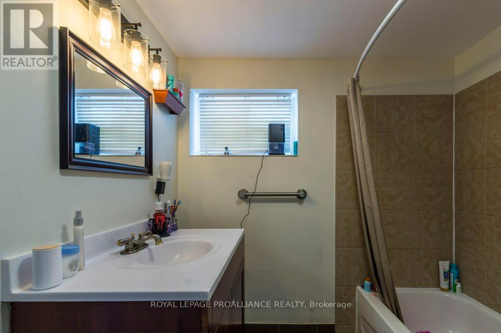 95 Grier Street, Belleville, Ontario  K8P 3A2 - Photo 19 - X12012901