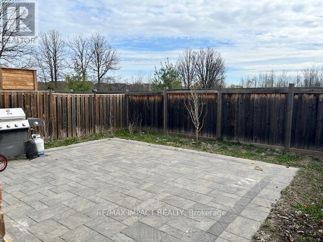 75 Snowling Drive N, Ajax, Ontario L1Z 0M4 - Photo 5 - E12119808