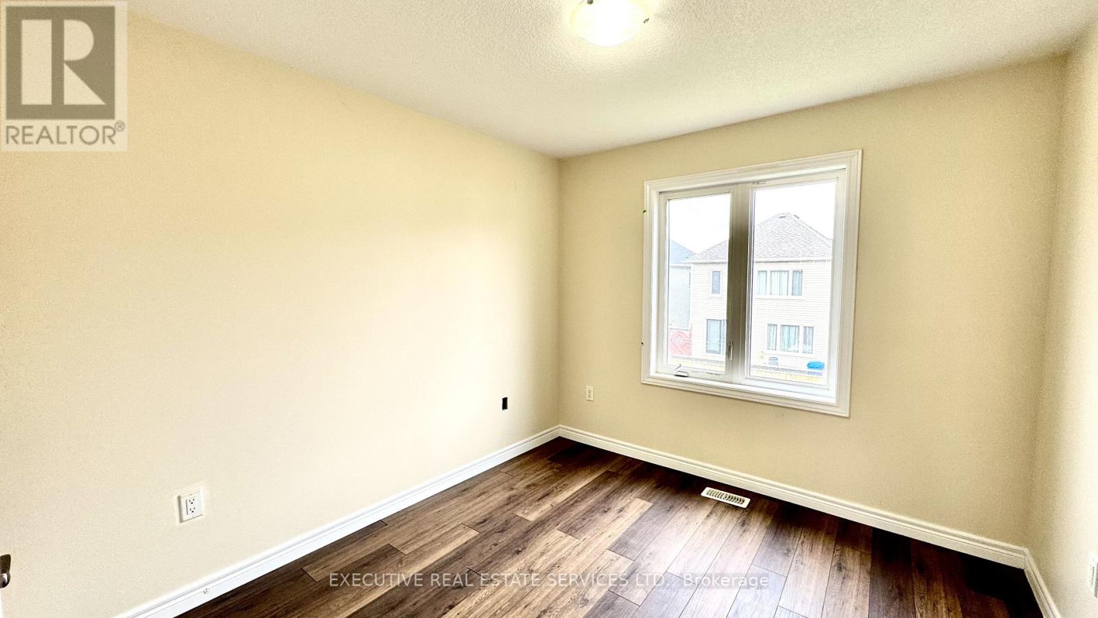 427 Linden Drive, Cambridge, Ontario  N3H 0C2 - Photo 16 - X12122427