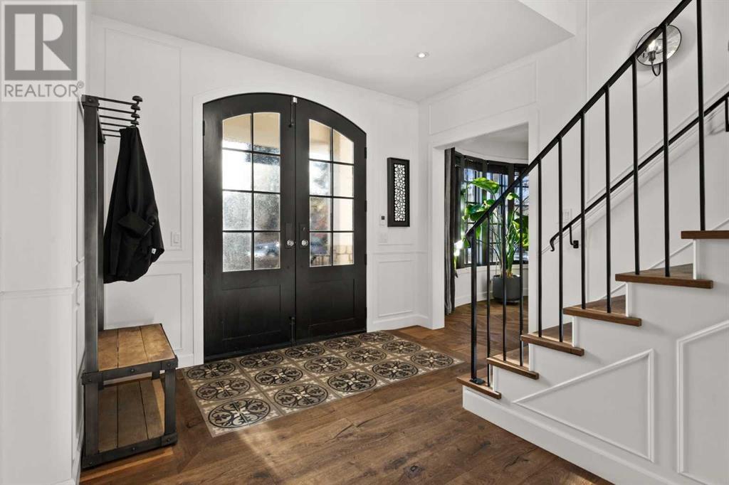 Property at 348 Superior Avenue SW image 5