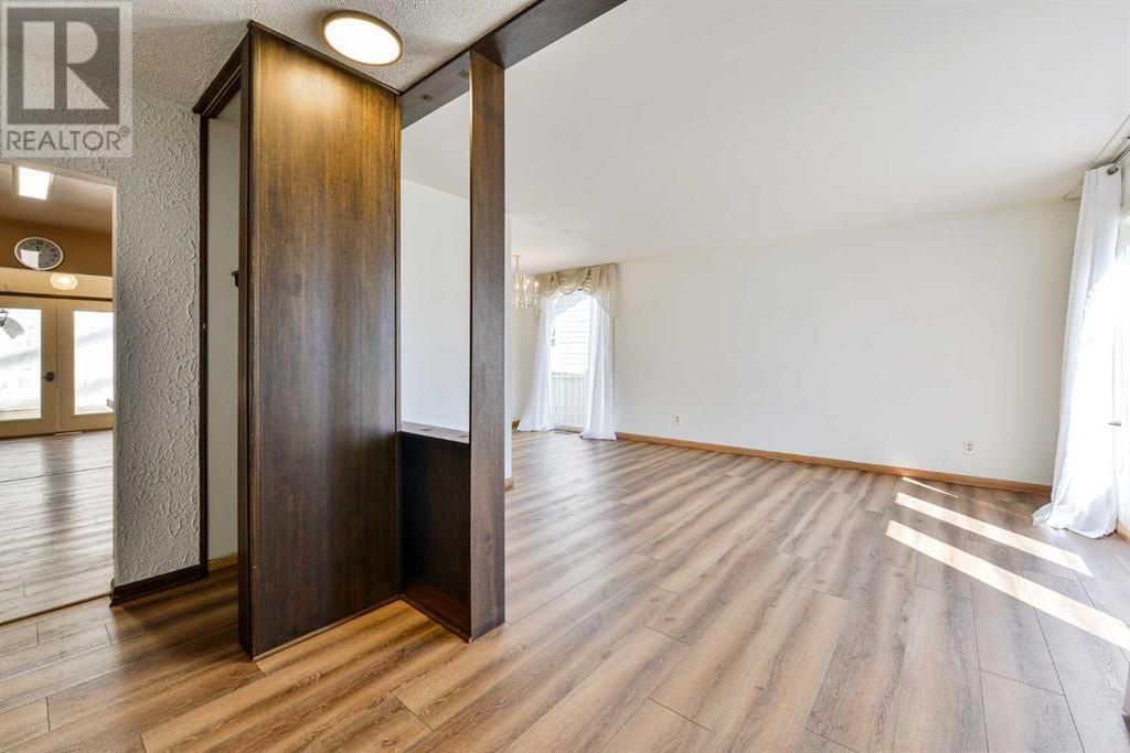 Property at 172 Gordon Drive SW image 3
