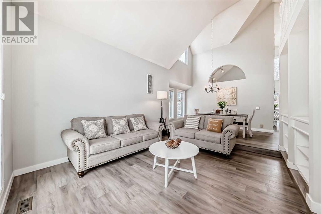Property at 304 Hawkwood Boulevard NW image 5