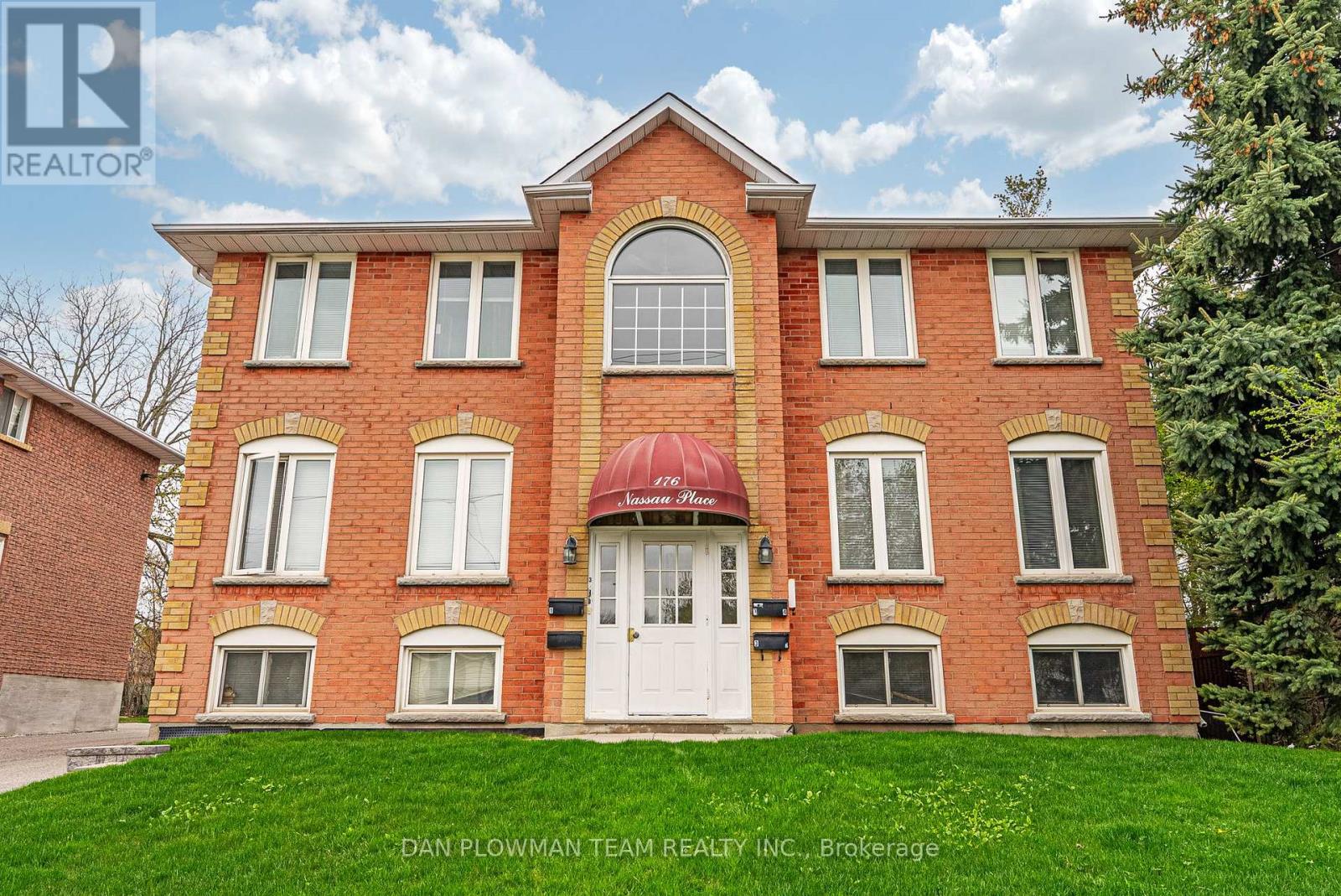 176 NASSAU STREET, Oshawa, Ontario