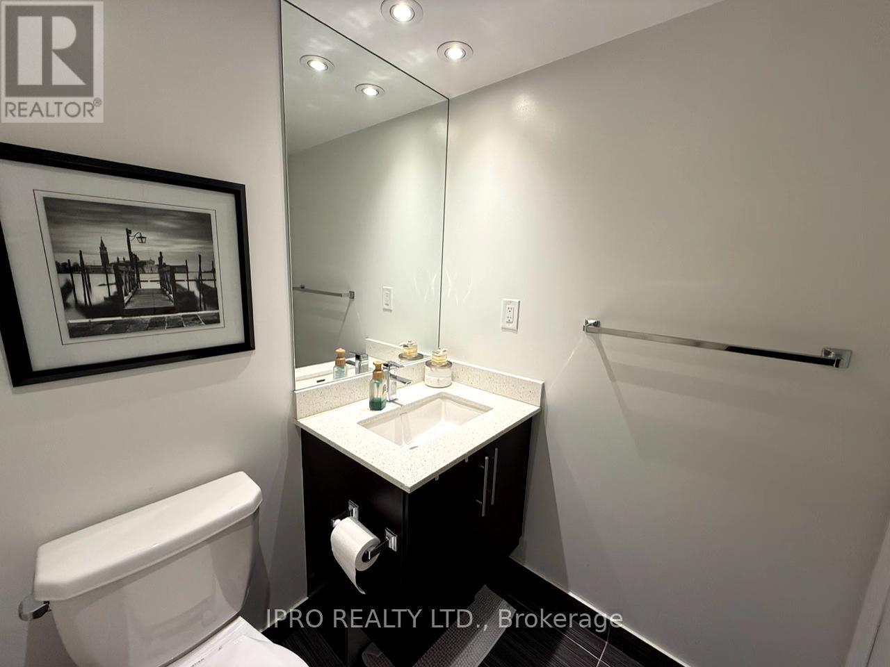 801 - 400 Adelaide Street E, Toronto, Ontario  M5A 4S3 - Photo 19 - C12127734