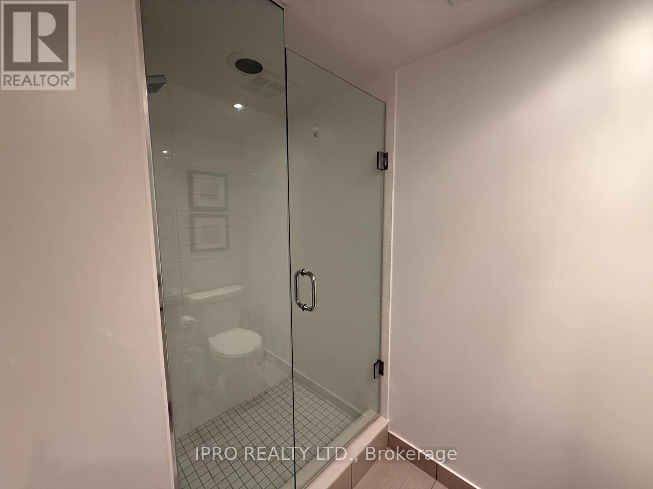 801 - 400 Adelaide Street E, Toronto, Ontario  M5A 4S3 - Photo 9 - C12127734
