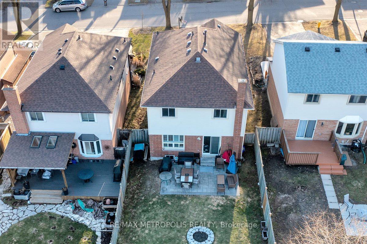 1125 Cedarcroft Crescent, Pickering (Liverpool), Ontario  L1X 1R6 - Photo 5 - E12127671
