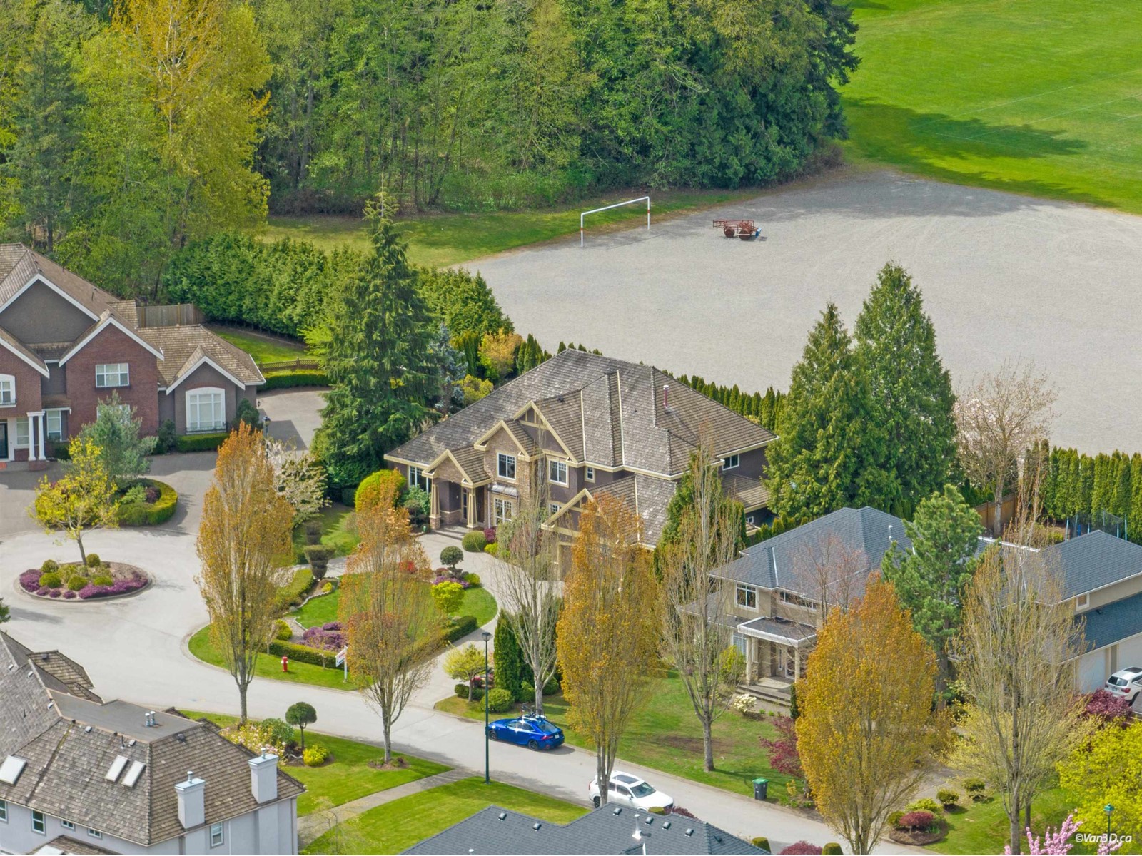 2255 135a Street, Surrey, British Columbia  V4A 9V2 - Photo 3 - R2989450