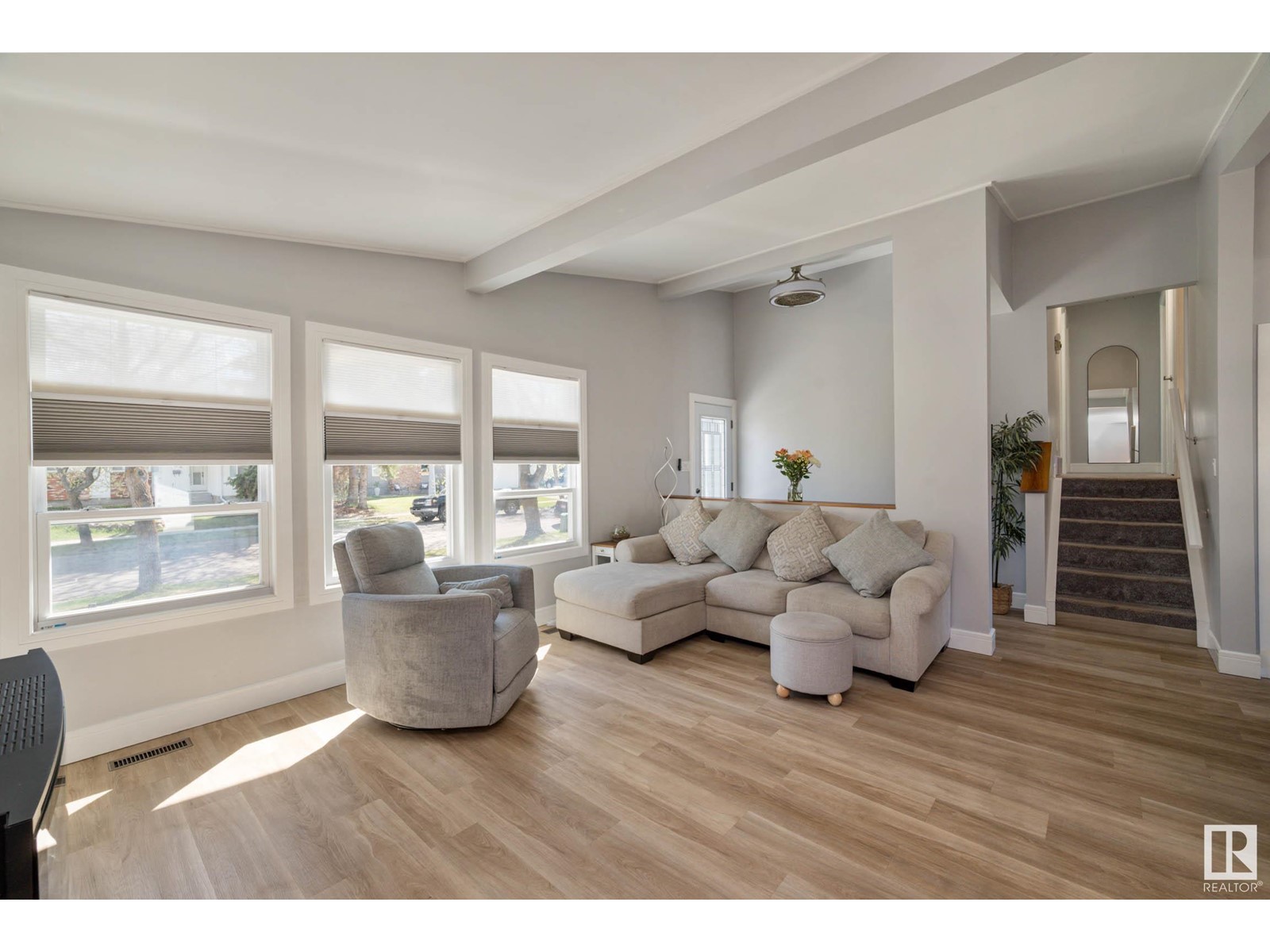 Property at 51 ASPEN CR image 5
