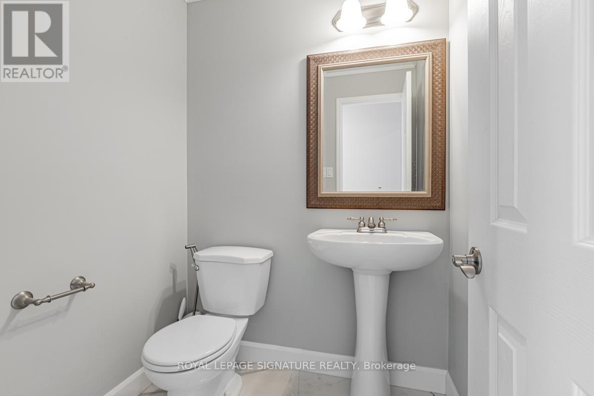 109 Imperial Crescent, Bradford West Gwillimbury, Ontario  L3Z 2N6 - Photo 32 - N12127649