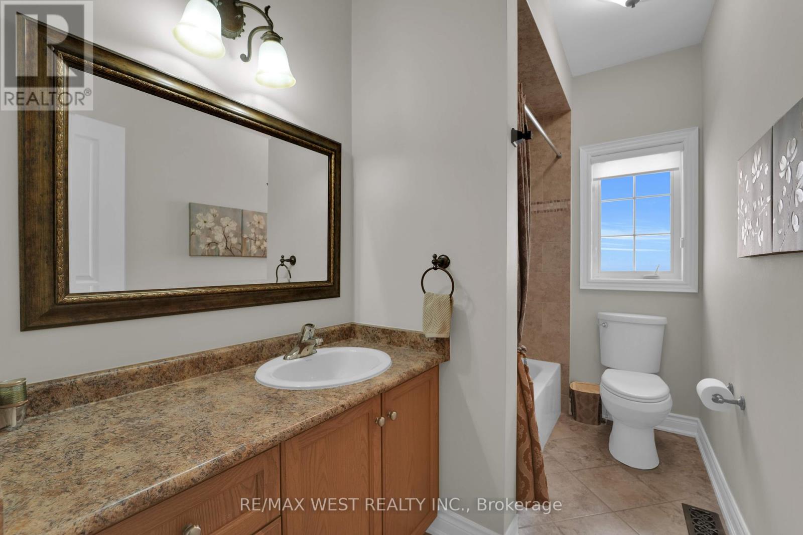 216 Sir Sanford Fleming Way, Vaughan, Ontario  L6A 0P3 - Photo 18 - N12127803