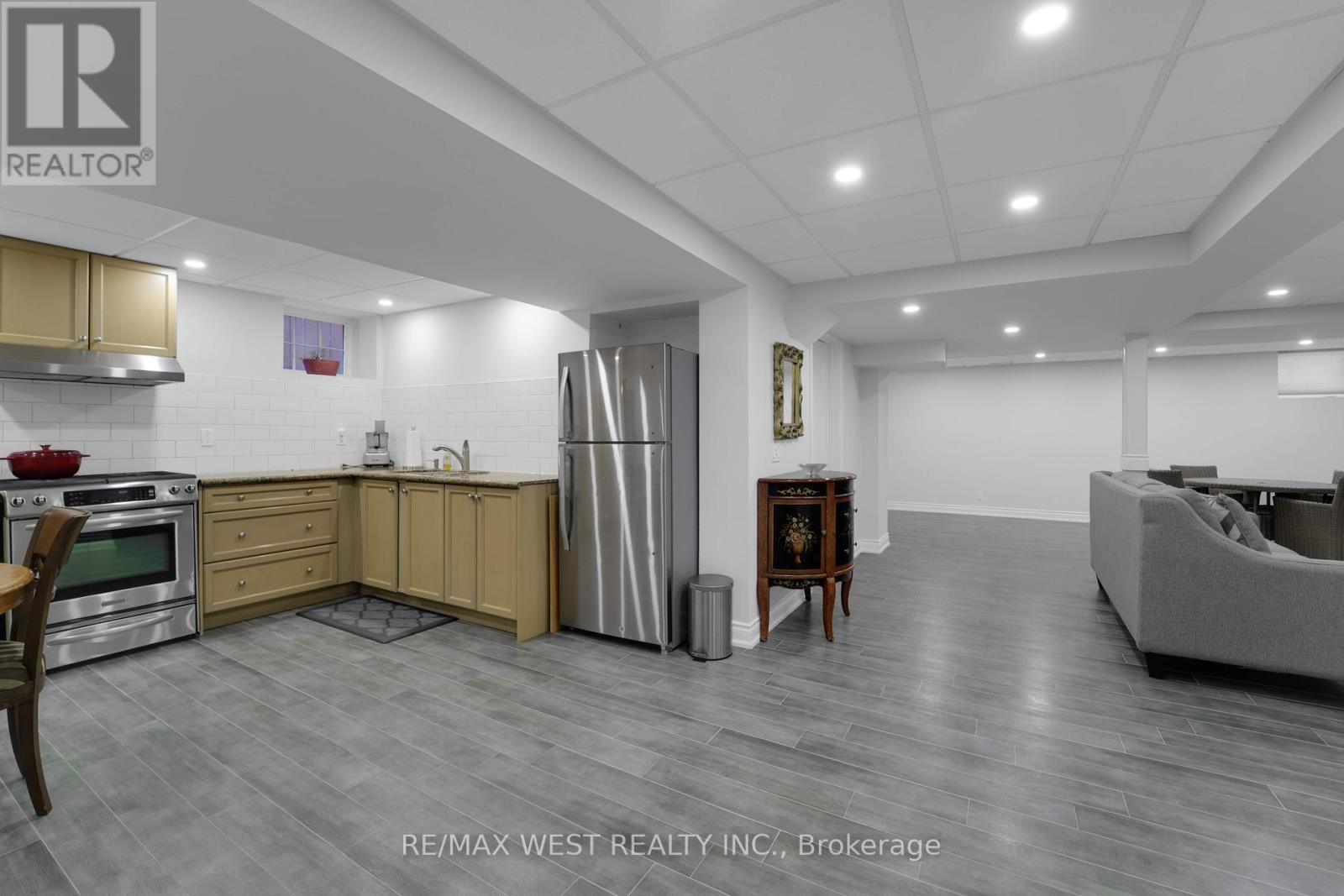 216 Sir Sanford Fleming Way, Vaughan, Ontario  L6A 0P3 - Photo 36 - N12127803